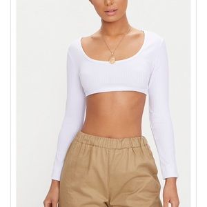 Prettylittlething Basic White Crop Top